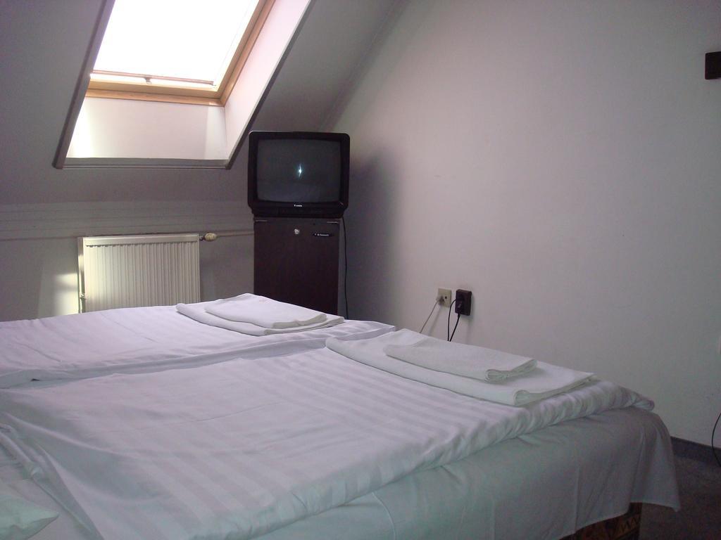 Hotel Termal Tiszaújváros Zimmer foto